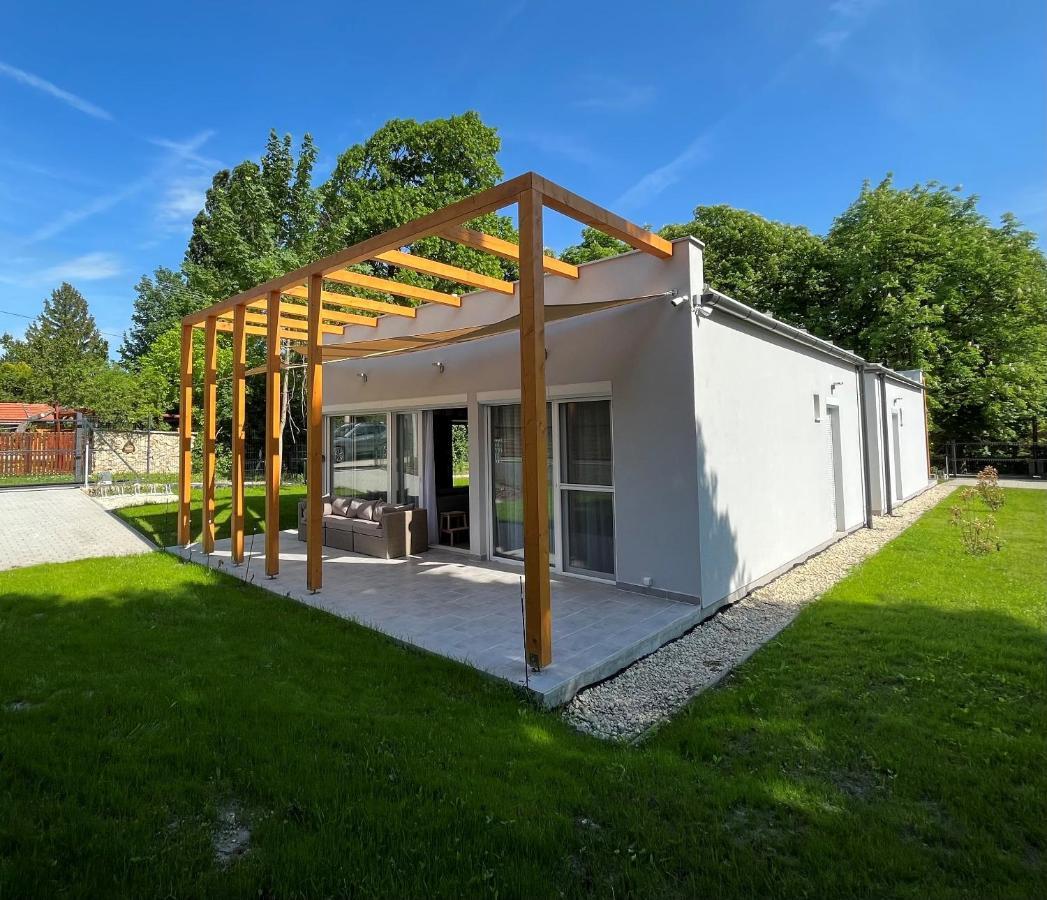 Aranygesztenye Apartmanhaz Balatonudvari Zewnętrze zdjęcie