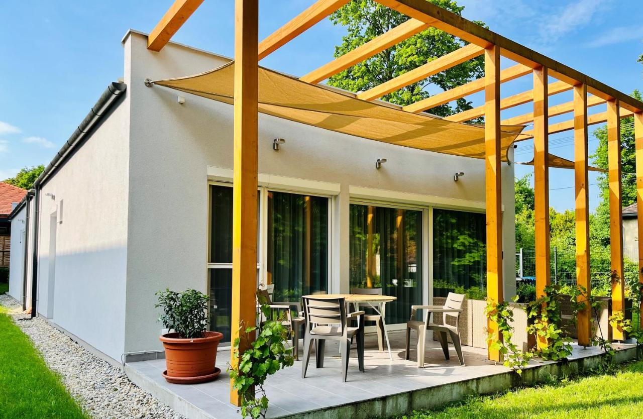 Aranygesztenye Apartmanhaz Balatonudvari Zewnętrze zdjęcie
