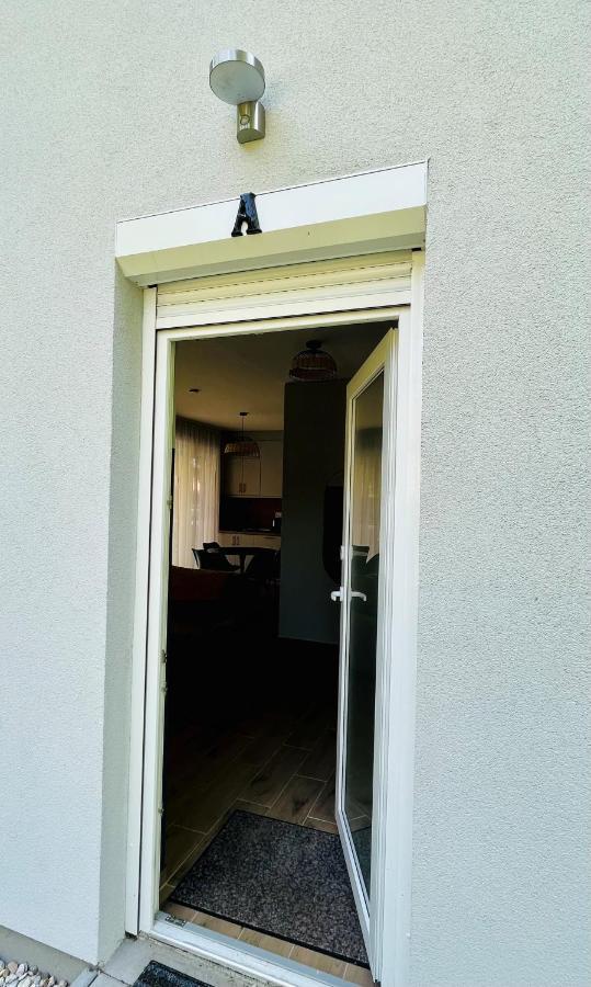 Aranygesztenye Apartmanhaz Balatonudvari Zewnętrze zdjęcie
